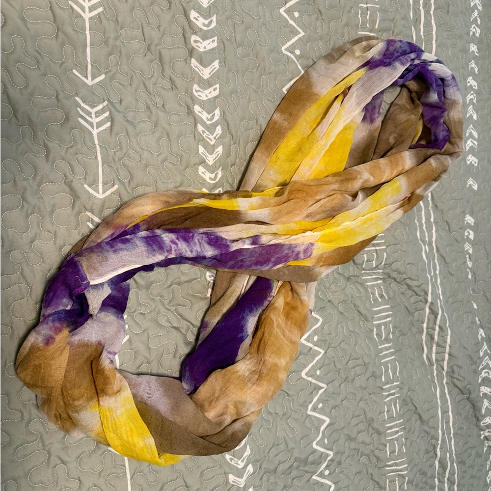 Elegant Multicolor Scarf